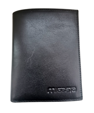 МЪЖКИ ЧЕРЕН КОЖЕН ПОРТФЕЙЛ
